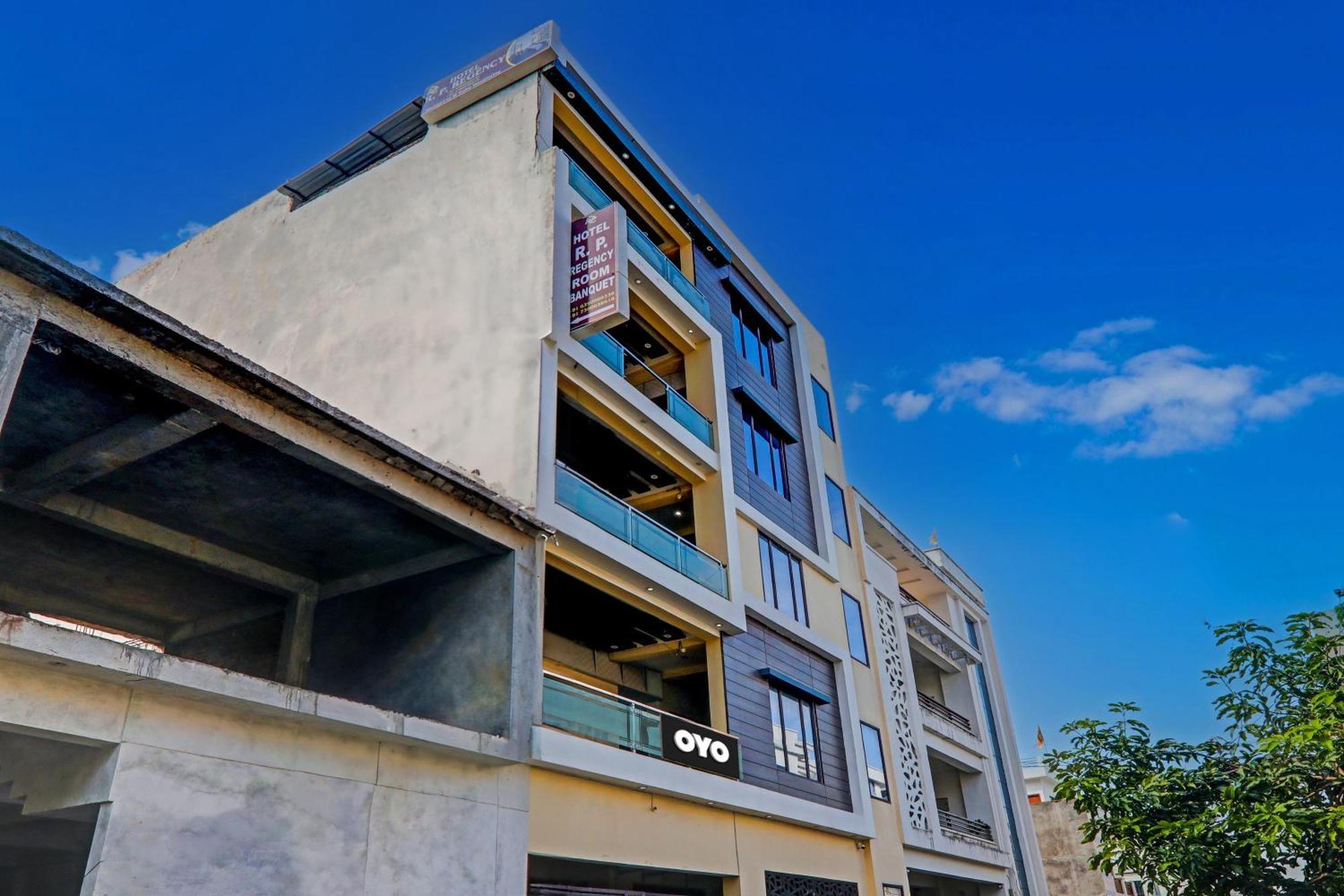 Hotel O Drip Inn Lakhnaú Exteriér fotografie